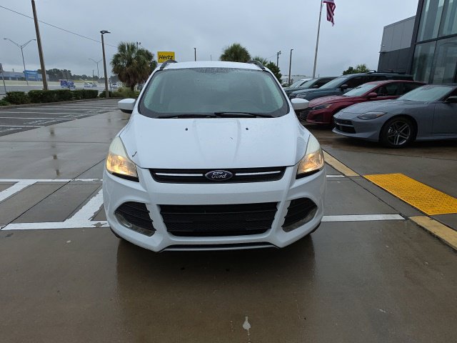 Used 2016 Ford Escape SE w/ Equipment Group 201A FWD image 9