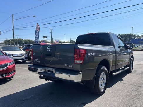 Used 2005 Nissan Titan SE w/ (R02) SE Off-Road Pkg image 5