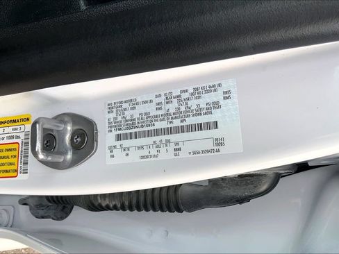 Used 2022 Ford Escape SE FWD image 19