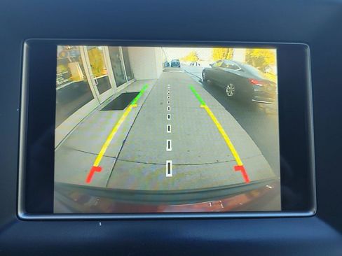 Used 2018 Jeep Grand Cherokee Laredo image 9