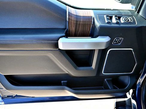 Used 2016 Ford F150 Lariat AWD/4WD image 20
