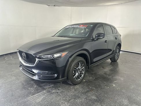 Used 2021 MAZDA CX-5 Touring w/ Touring Preferred SV Package FWD image 4