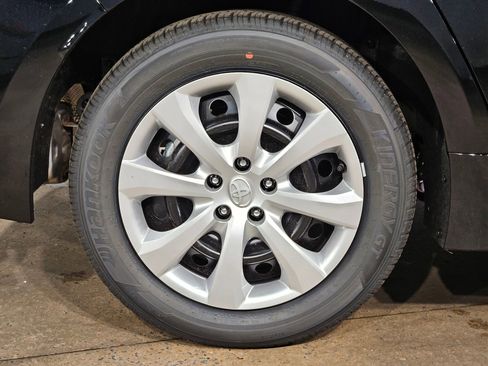 New 2026 Toyota Corolla LE image 22