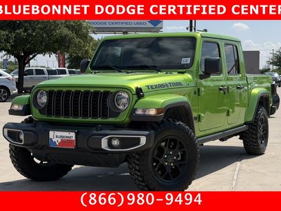Used 2025 Jeep Gladiator Mojave