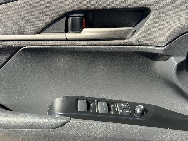 Used 2025 Toyota Camry LE FWD image 22