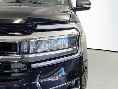 Used 2024 Ford Expedition Max Limited image 12