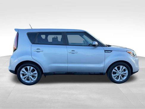 Used 2016 Kia Soul ! image 9