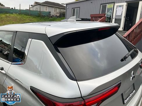 Used 2024 Mitsubishi Outlander SE image 96
