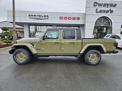New 2026 Jeep Gladiator Willys AWD/4WD image 2