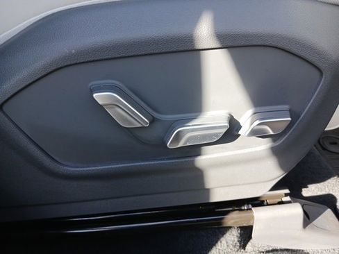 Used 2024 Hyundai Santa Fe Calligraphy image 31