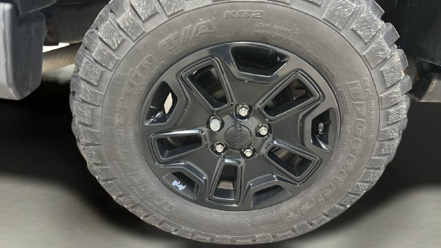 Used 2017 Jeep Wrangler Sport AWD/4WD image 31