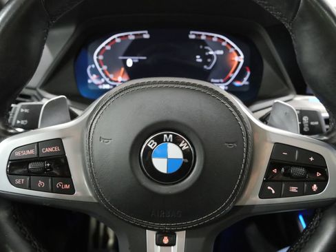 Used 2022 BMW X5 xDrive40i w/ M Sport Package AWD/4WD image 17