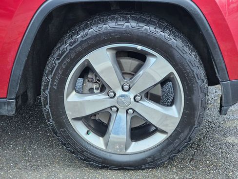 Used 2014 Jeep Grand Cherokee Limited w/ Luxury Group II image 10