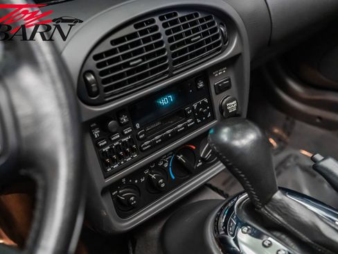 Used 2000 Plymouth Prowler image 36