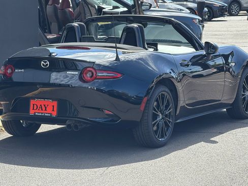 New 2026 MAZDA MX-5 Miata Club RWD image 5