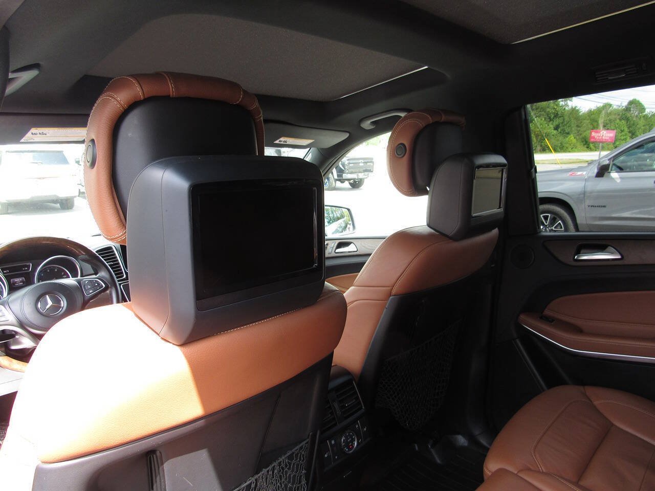 Used 2017 Mercedes-Benz GLS 550 4MATIC image 24