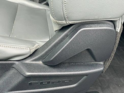 Used 2022 Ford F150 XL w/ Equipment Group 101A High AWD/4WD image 14