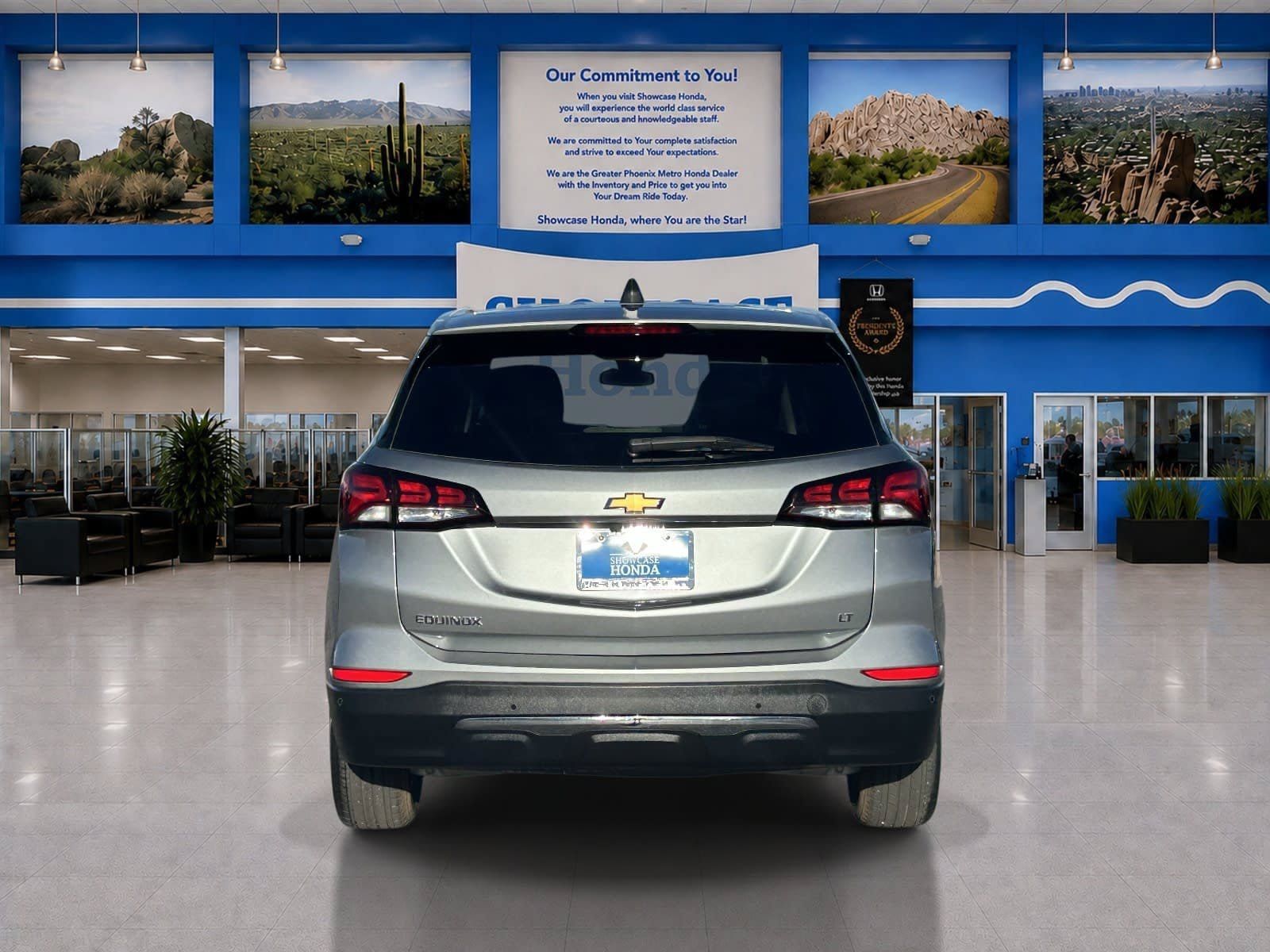 Used 2024 Chevrolet Equinox LT FWD image 9