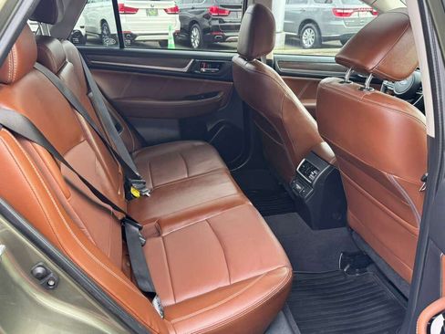 Used 2018 Subaru Outback 2.5i Touring w/ Popular Package #3 image 17