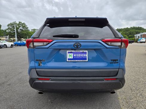 Used 2022 Toyota RAV4 TRD Off-Road w/ TRD Off-Road Weather Package AWD/4WD image 4