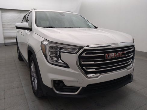Used 2022 GMC Terrain SLT FWD image 13