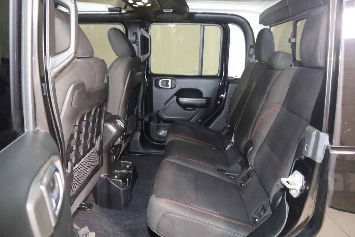 Used 2021 Jeep Gladiator Rubicon AWD/4WD image 41