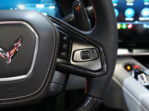 Used 2023 Chevrolet Corvette Stingray Premium Conv w/ Z51 Performance Package image 38