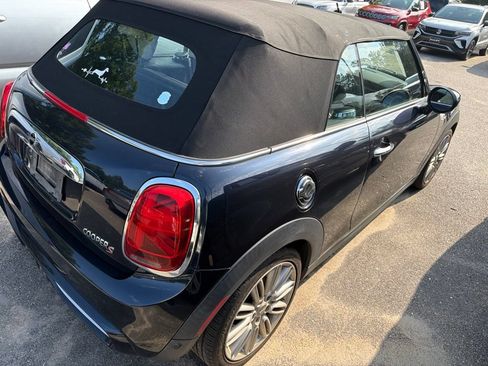 Used 2020 MINI Cooper S FWD image 2