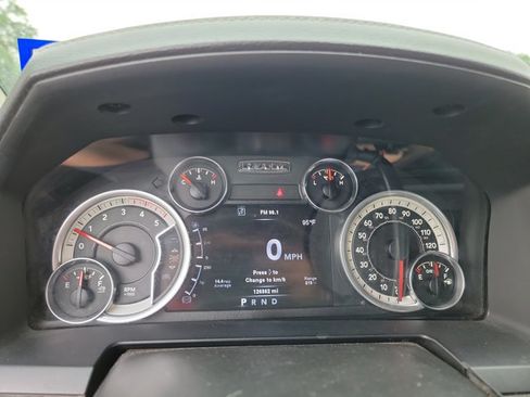 Used 2013 RAM 3500 Laramie AWD/4WD image 15