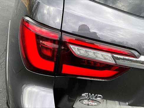 Used 2024 INFINITI QX80 Luxe AWD/4WD image 31