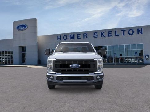 New 2026 Ford F250 XL w/ XL Driver Assist Package RWD image 6