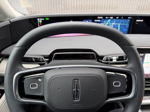 New 2026 Lincoln Nautilus Premier w/ Equipment Group 102A image 39