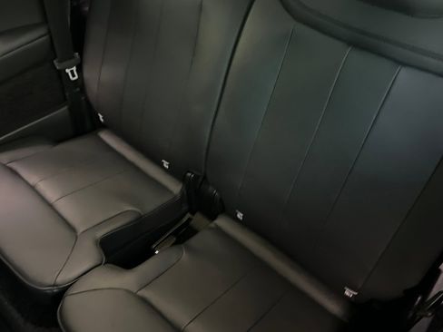 Used 2023 Land Rover Range Rover Long Wheelbase Autobiography image 17