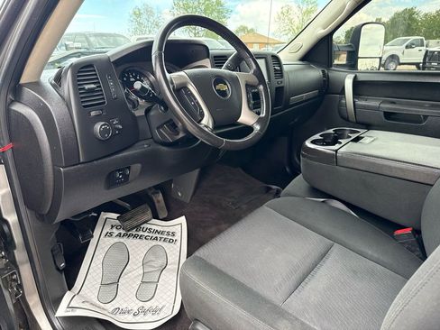 Used 2012 Chevrolet Silverado 2500 LT w/ Custom Sport Truck Package AWD/4WD image 25