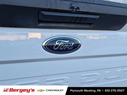 Used 2022 Ford F250 XL w/ Power Equipment Group image 31