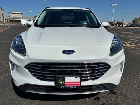 Used 2022 Ford Escape Titanium w/ Titanium Elite Package AWD/4WD image 9