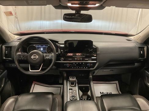 Used 2022 Nissan Pathfinder SL w/ SL Premium Package image 33