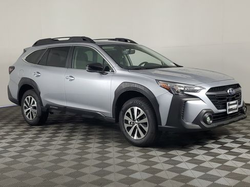New 2025 Subaru Outback Premium image 2