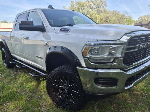 Used 2021 RAM 2500 Big Horn image 5