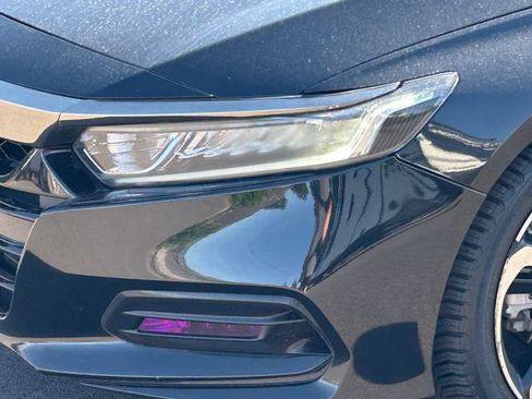 Used 2019 Honda Accord Sport image 11