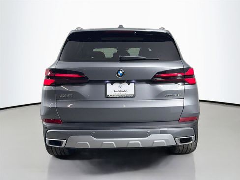 New 2026 BMW X5 xDrive40i w/ Premium Package AWD/4WD image 7