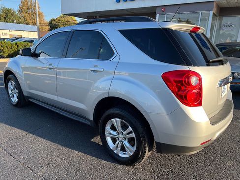 Used 2015 Chevrolet Equinox LT w/ Driver Convenience Package image 12