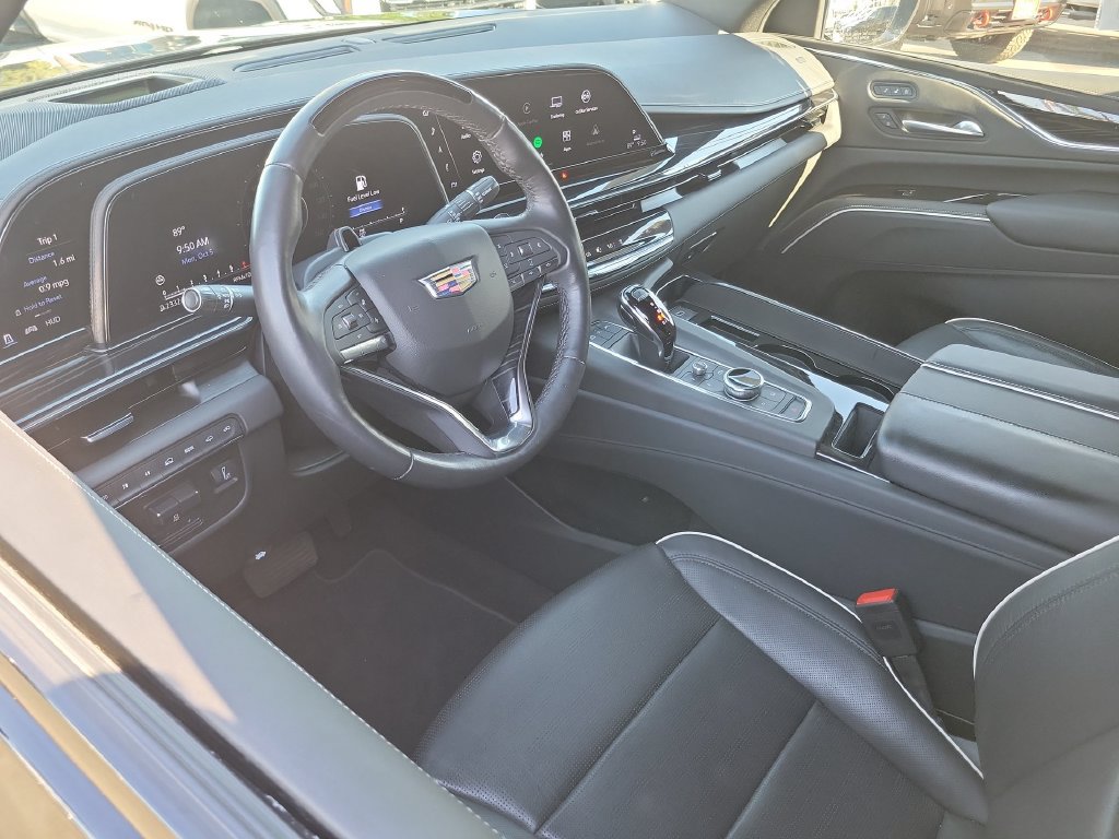 Certified 2024 Cadillac Escalade Sport w/ Touring Package AWD/4WD image 10