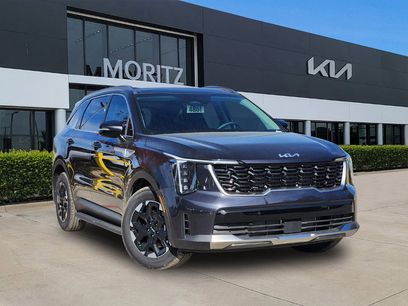 New 2026 Kia Sorento S w/ S Panoramic Sunroof Package