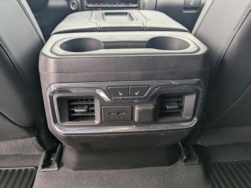 Used 2021 Chevrolet Silverado 1500 High Country w/ Technology Package image 16