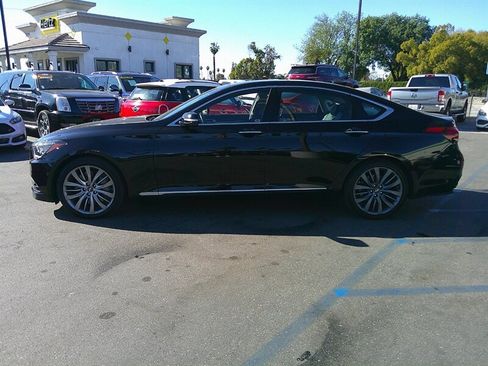 Used 2015 Hyundai Genesis 5.0 image 3
