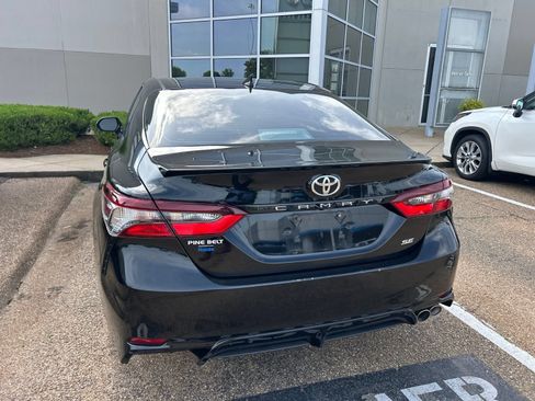 Used 2023 Toyota Camry SE FWD image 30