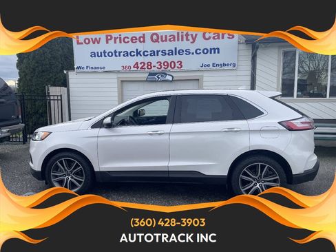 Used 2019 Ford Edge Titanium w/ Cold Weather Package AWD/4WD image 1