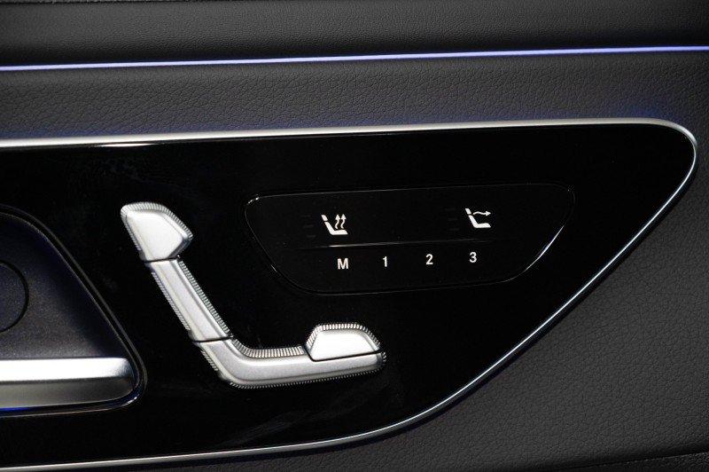 New 2027 Mercedes-Benz CLE 450 4MATIC Cabriolet image 19
