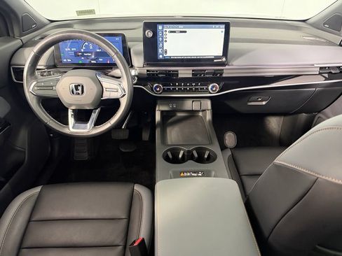 Used 2025 Honda Prologue Touring image 12